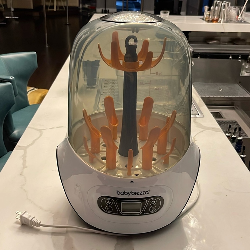 Brand NEW. Unused. Baby Brezza Sanitizer and Dryer.